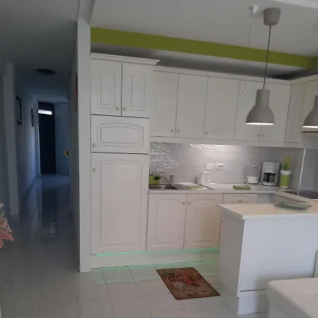 Bright With Ocean View Apartamento *